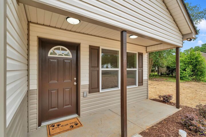 Property Photo:  610 Cornelia Drive  GA 31088 