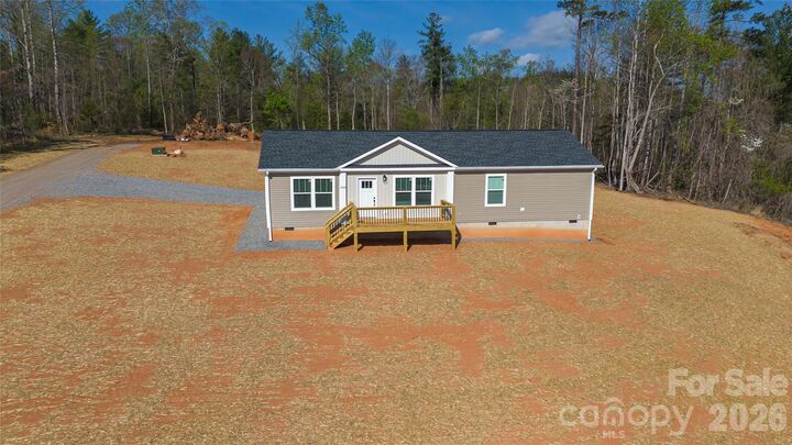 Property Photo:  2026 Glory Land Way  NC 28655 