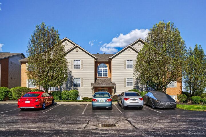 Property Photo: 7920 Jessies Way OH 45011