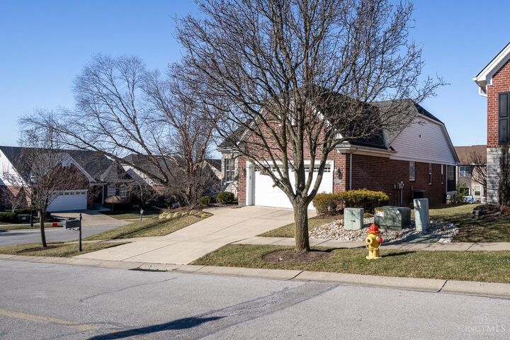 Property Photo: 7007 Boulder Path Drive OH 45247