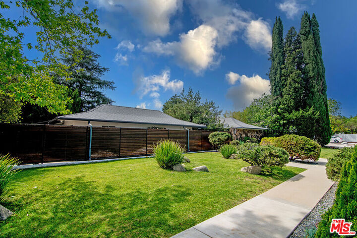 Property Photo: 17600 Lemarsh St CA 91325