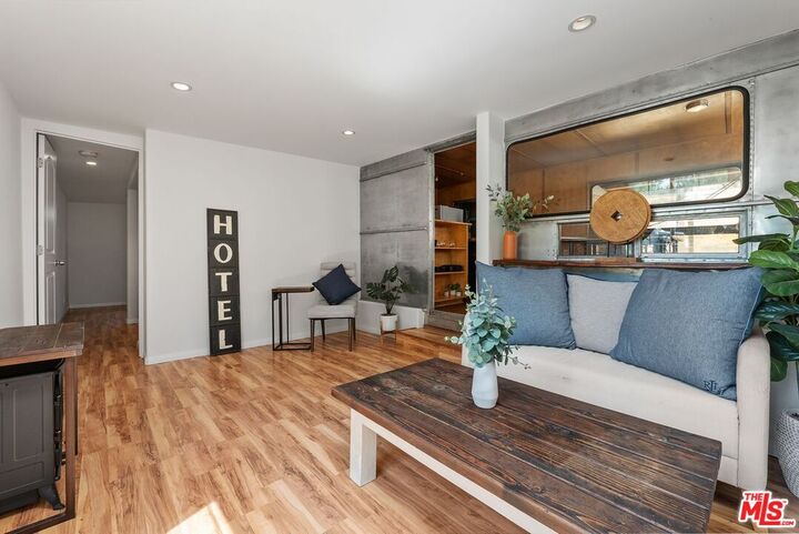 Property Photo:  272 N Topanga Canyon Blvd  CA 90290 