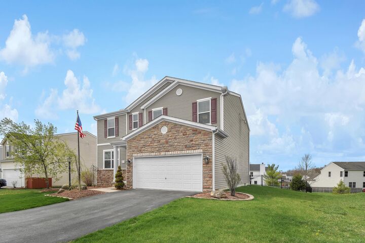 Property Photo:  851 Corylus SW Drive  OH 43062 