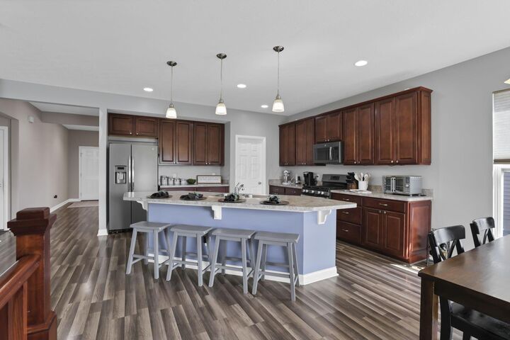 Property Photo:  619 Black Hawk Drive  OH 43040 