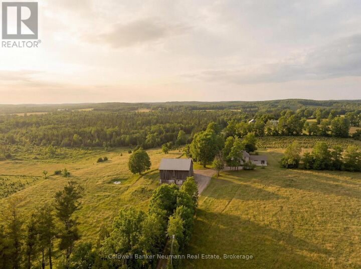 Photo de la propriété:  234089 Conc 2 Road  ON N0G 1R0 