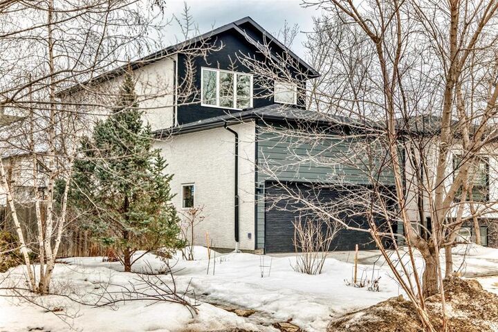 Property Photo:  35 St George Road  MB R2M 3J1 