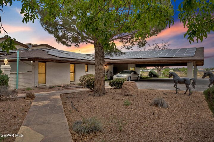 Property Photo:  877 Gomez Road  TX 79932 