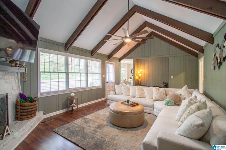 Property Photo: 504 Lance Way AL 35206