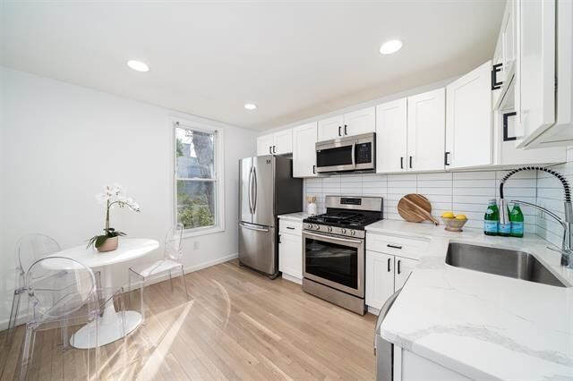 Property Photo: 77 Congress St 2 NJ 07307