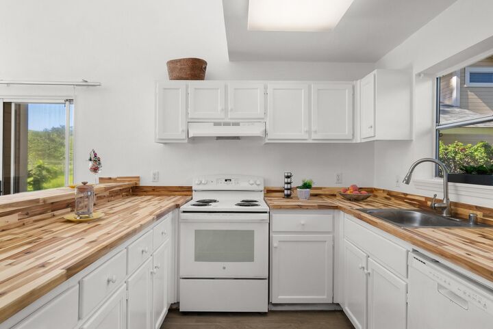 Property Photo:  68-3907 Paniolo Ave 804  HI 96738 