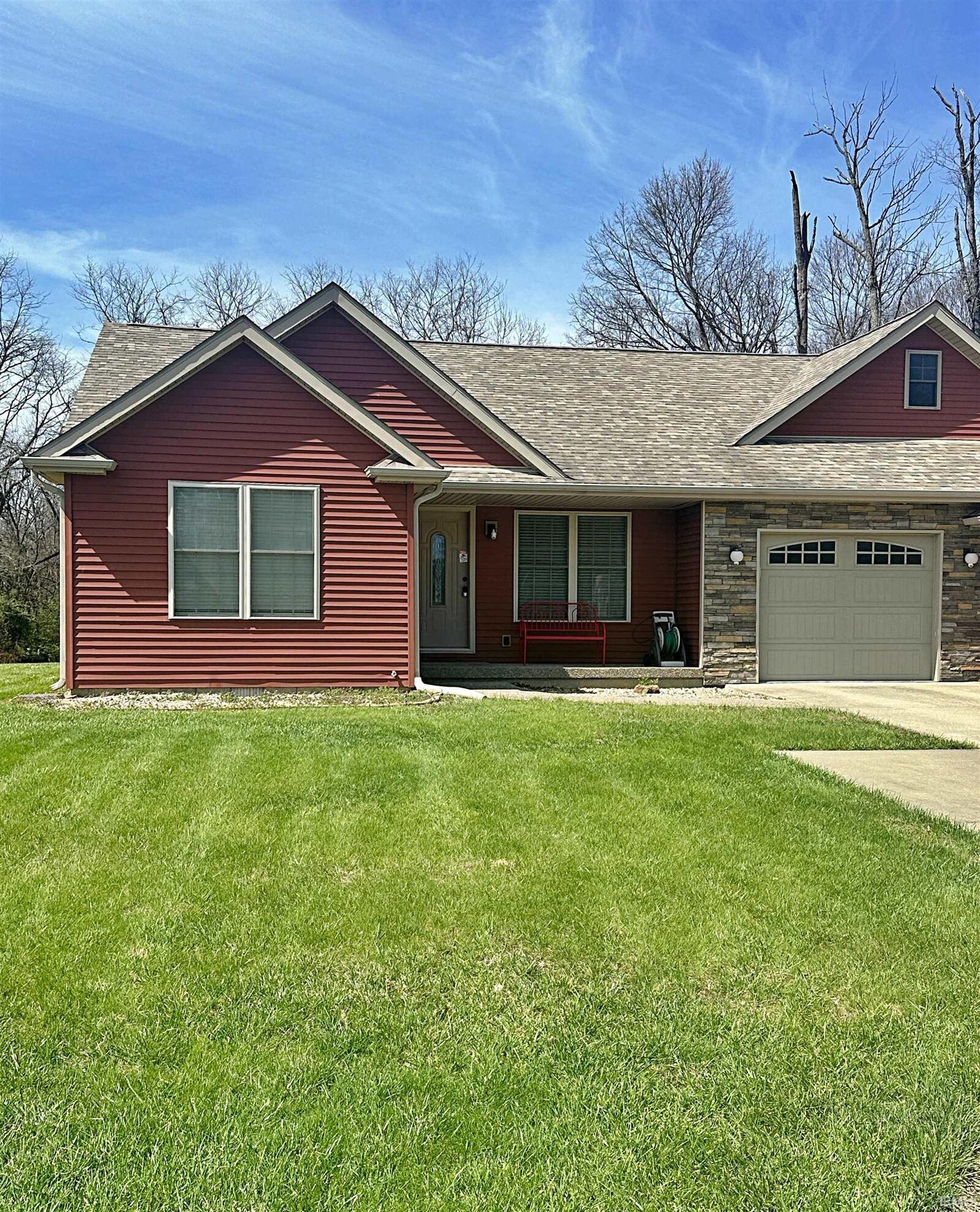 Property Photo: 903 SW 6th Street IN 47501