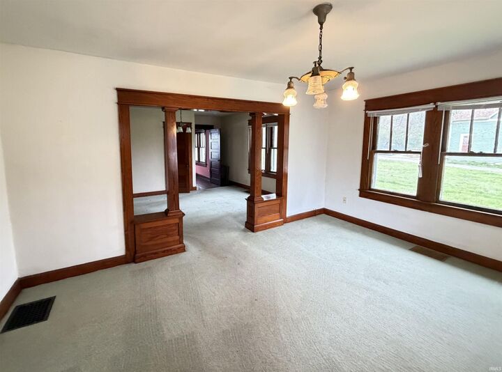 Property Photo:  1026 W 7th Street  IN 47404-3650 