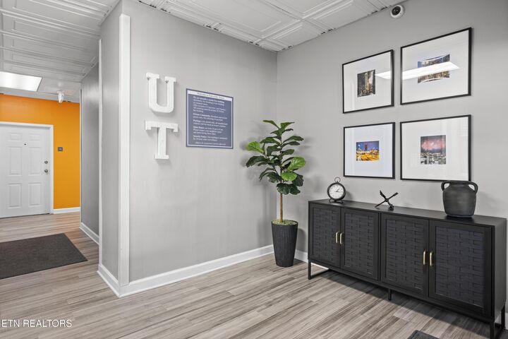 Property Photo: 1700 Clinch Ave 311 TN 37916