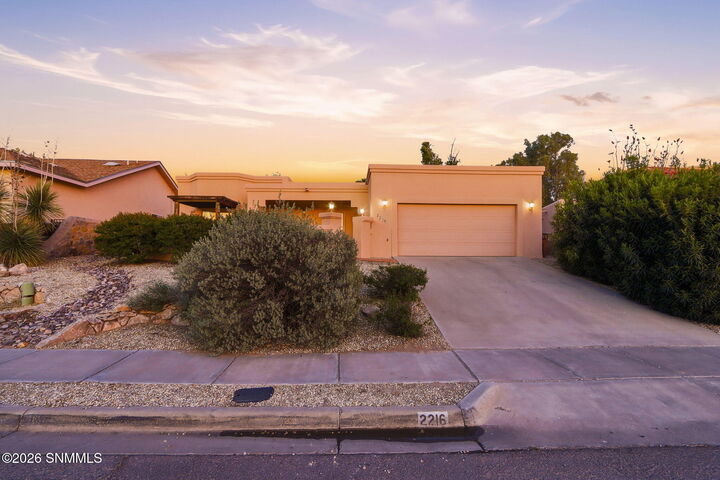 Property Photo:  2216 Santo Domingo Avenue  NM 88011 