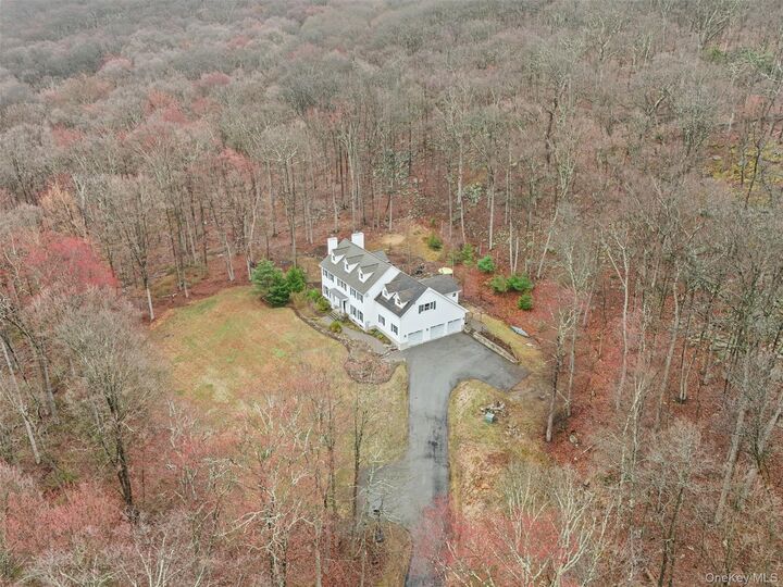 Property Photo: 580 Oscawana Lake Road NY 10579