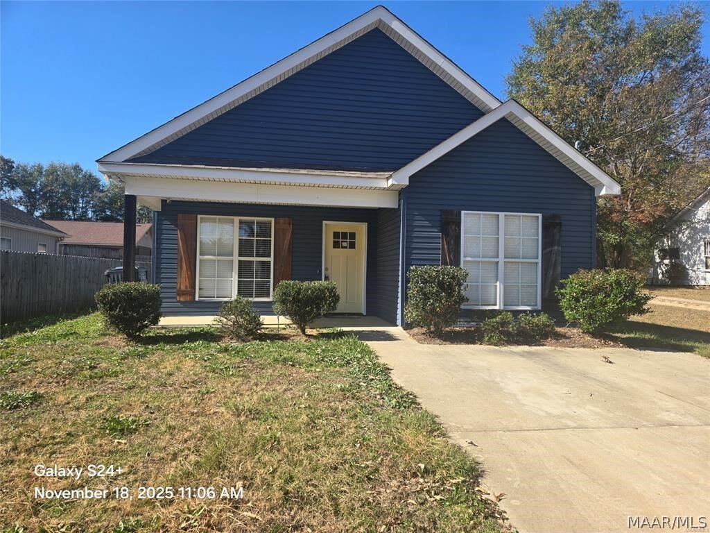 Property Photo: 1743 N Ann Avenue N AL 36078