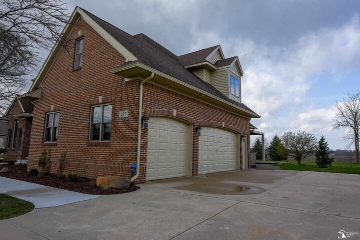 Property Photo: 327 Pebble Beach Drive MI 48162