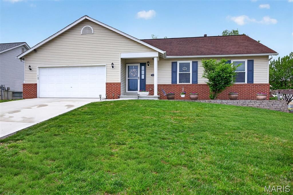 Property Photo:  5 Covered Wagon Trail Court  MO 63376 