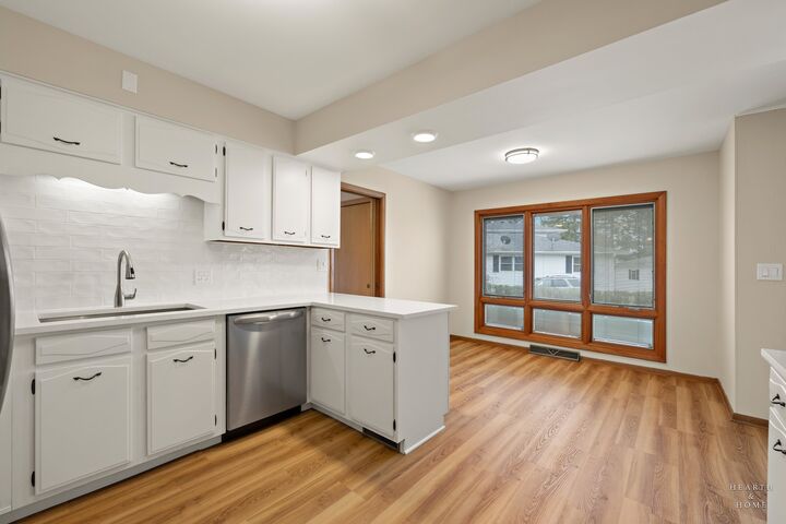 Property Photo:  10817 Bonnie Brae Road  IL 60142 