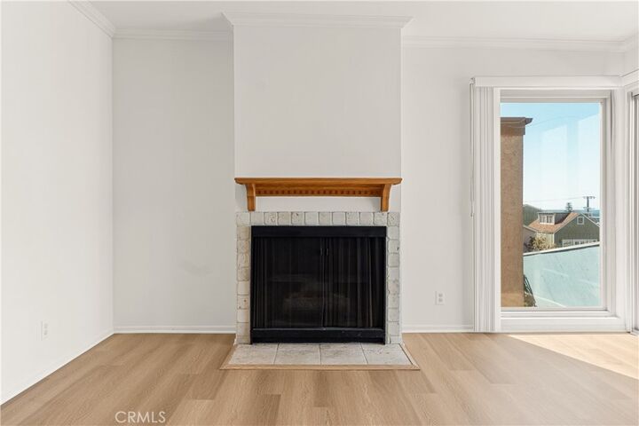 Property Photo:  600 Monterey Boulevard 8  CA 90254 