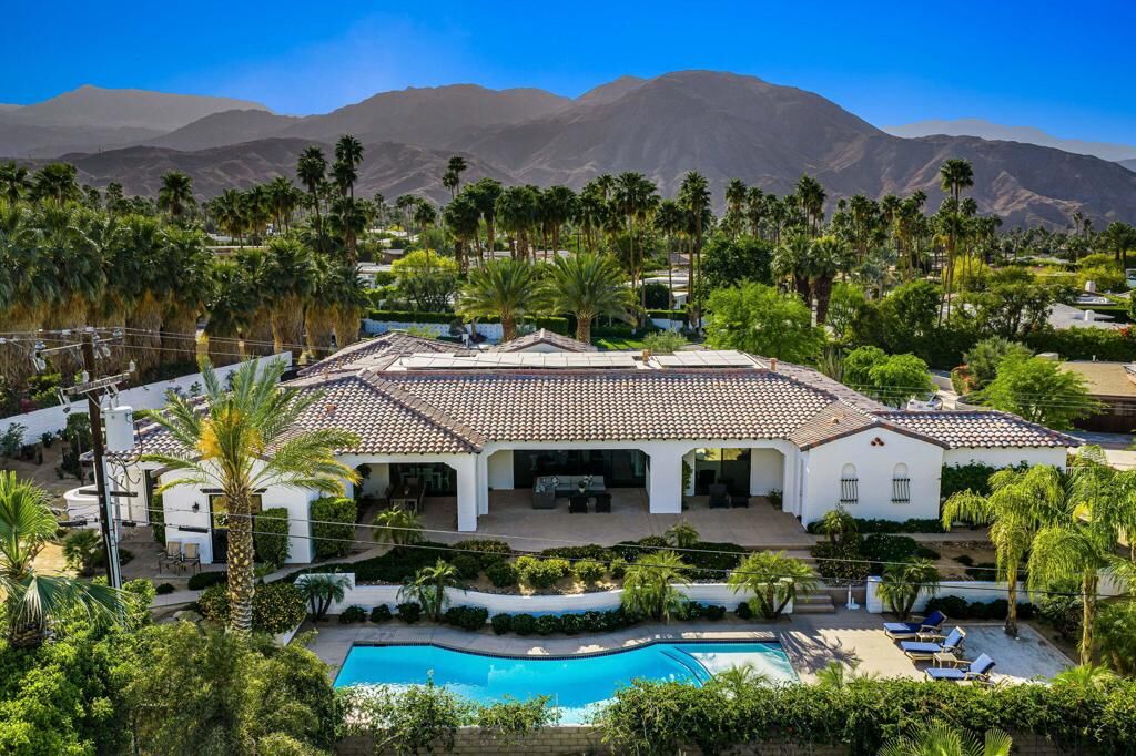 Property Photo: 73145 Fiddleneck Lane CA 92260