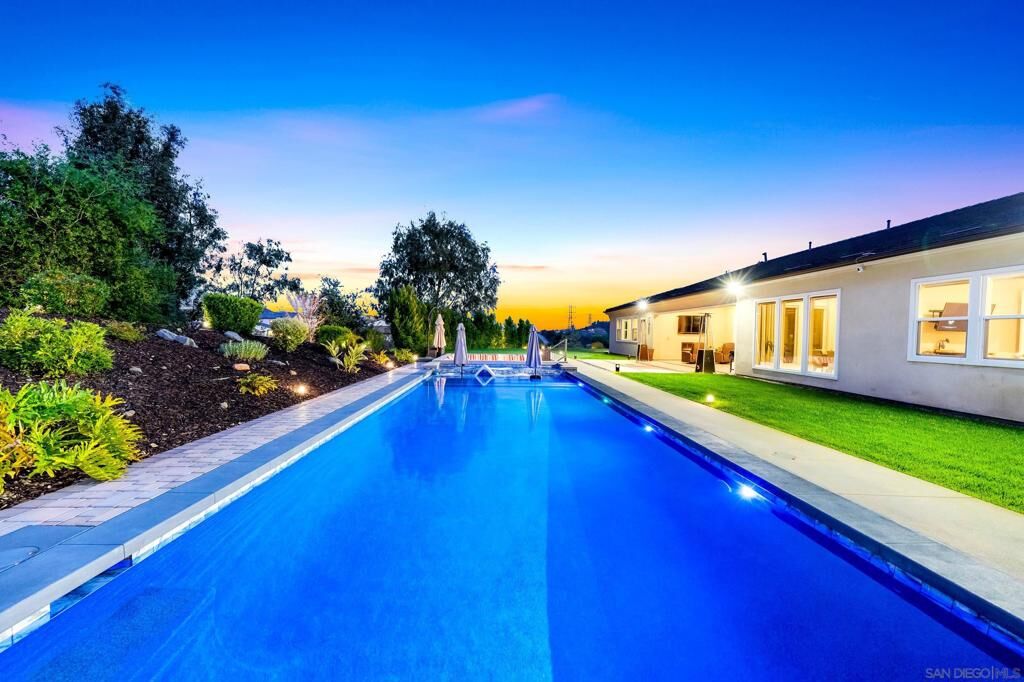 Property Photo: 21992 Wilgen Rd CA 92029