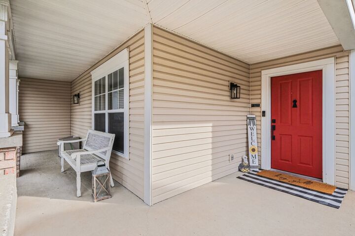 Property Photo:  1736 Stone Hollow Ct  TN 37076 