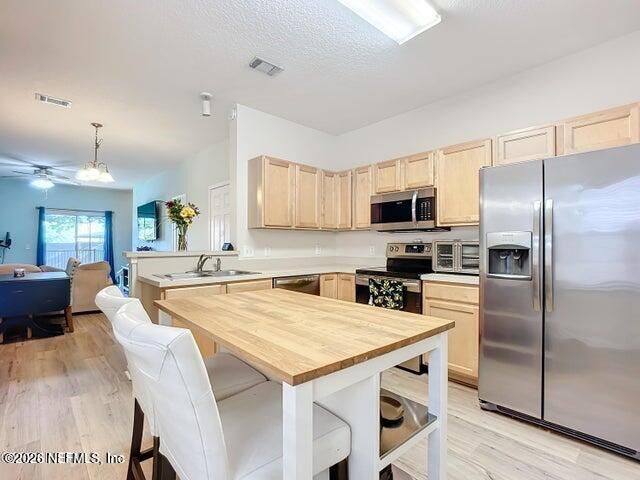 Property Photo:  521 Scrub Jay Drive  FL 32092 