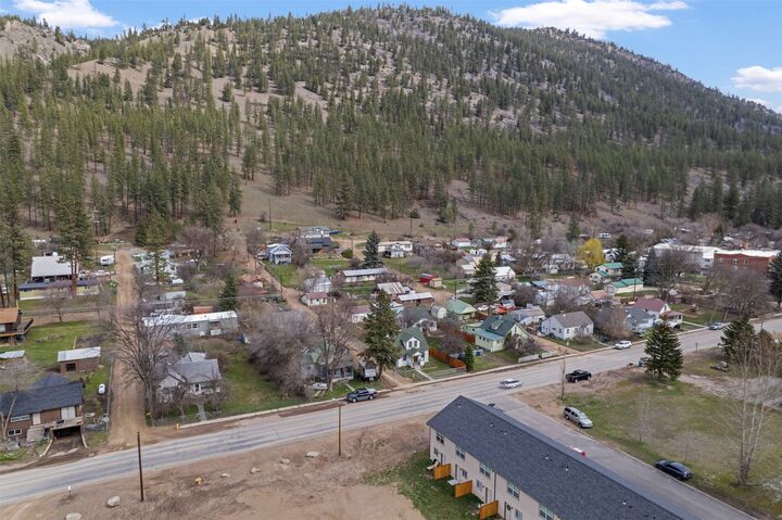 Property Photo:  142 Railroad Avenue  MT 59820 