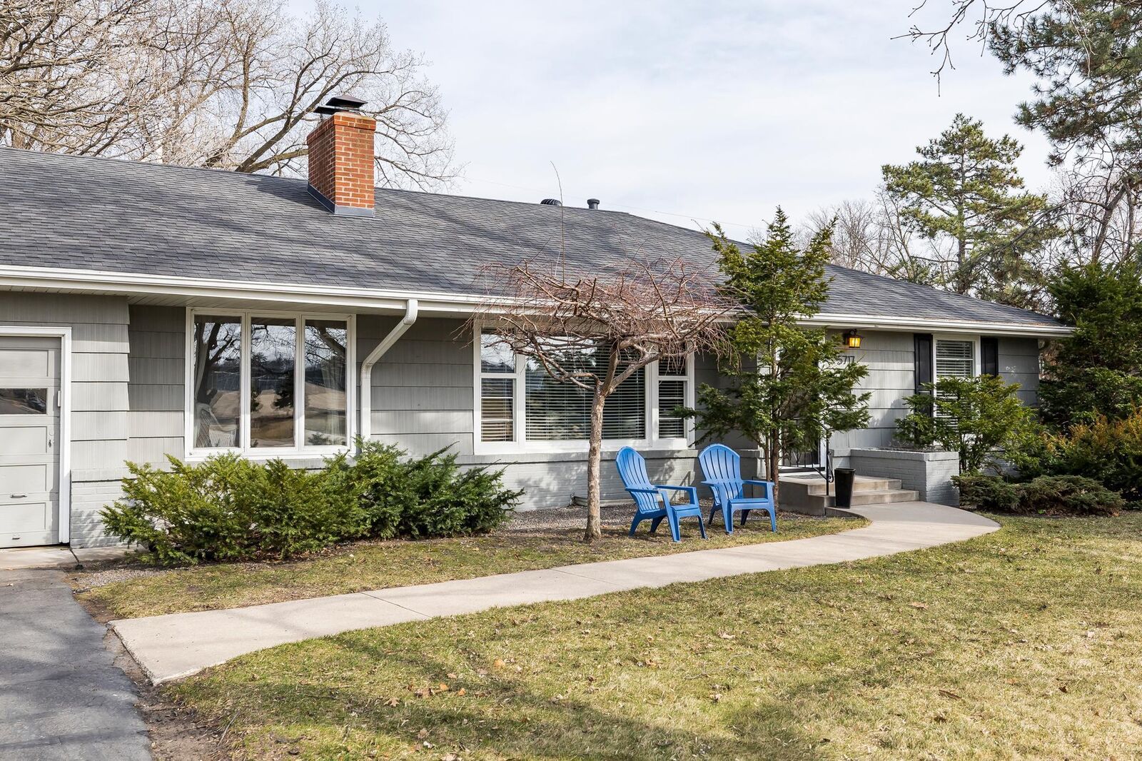 Property Photo: 5717 Concord Avenue MN 55424