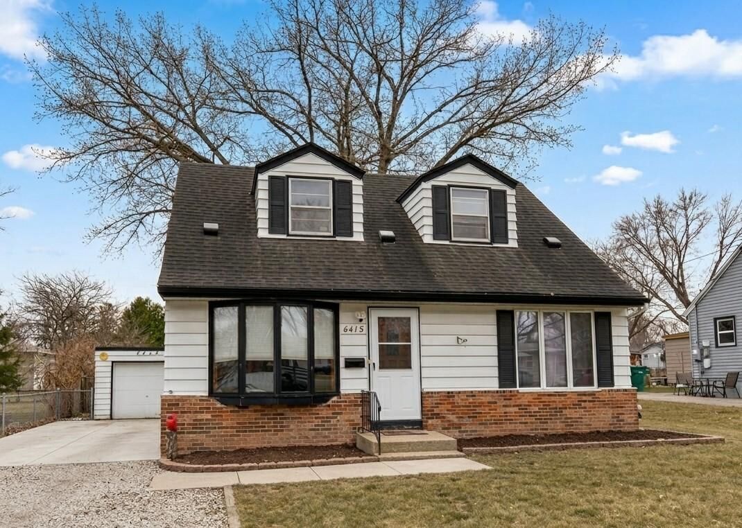 Property Photo:  6415 47th Avenue N  MN 55428 