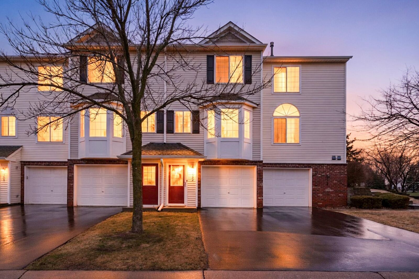 Property Photo: 7702 Arboretum Village Circle MN 55317