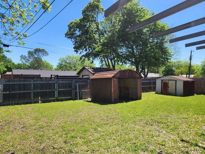 Property Photo: 1014 Caladium Drive TX 75149