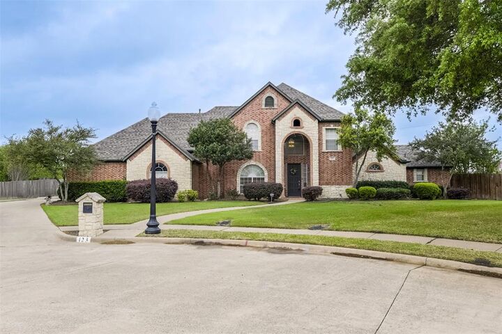 Property Photo: 123 Mustang Creek Drive TX 75165