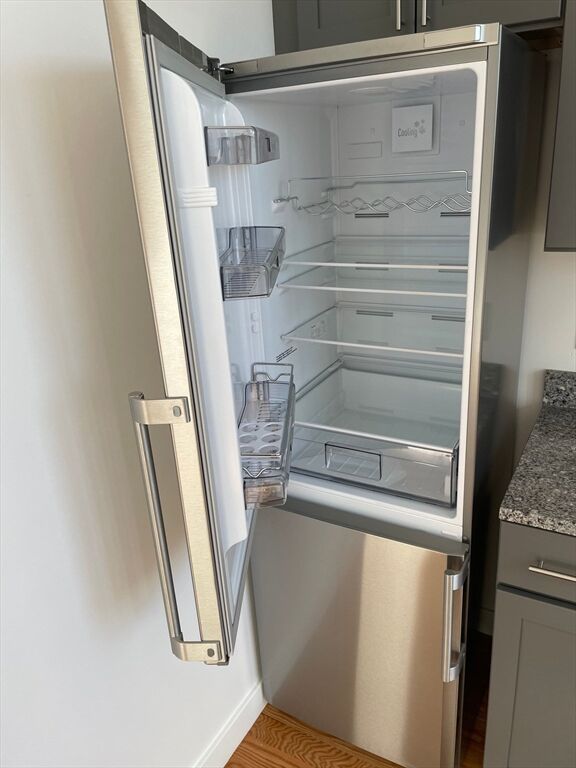 Property Photo:  64 Market St 506  MA 01901 