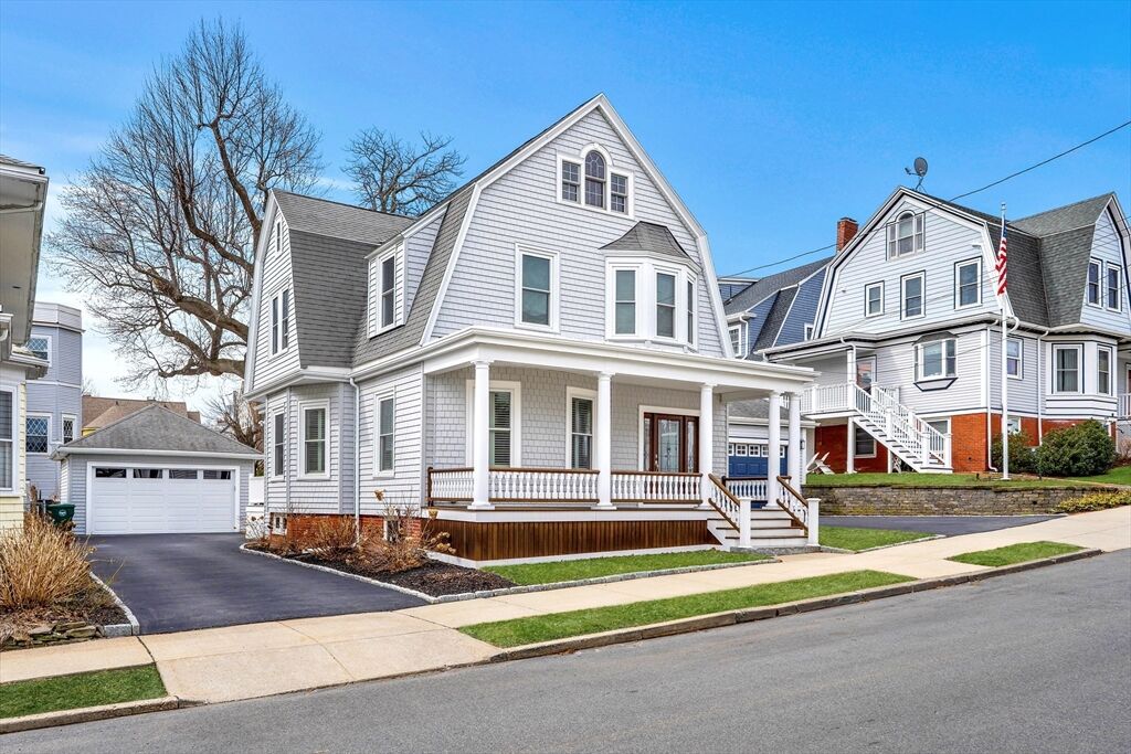 Property Photo:  7 King St.  MA 01902 