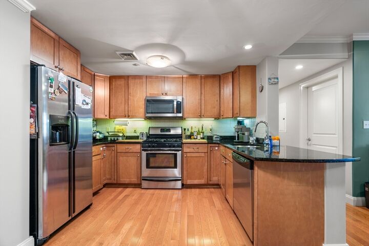 Property Photo:  426 Main Street 205  MA 02180 