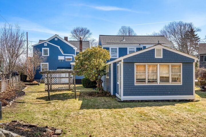 Property Photo: 38 & 38R High St MA 01966