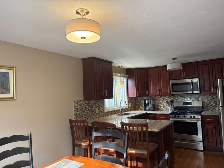 Property Photo:  849 Boston Post Rd E 5H  MA 01752 