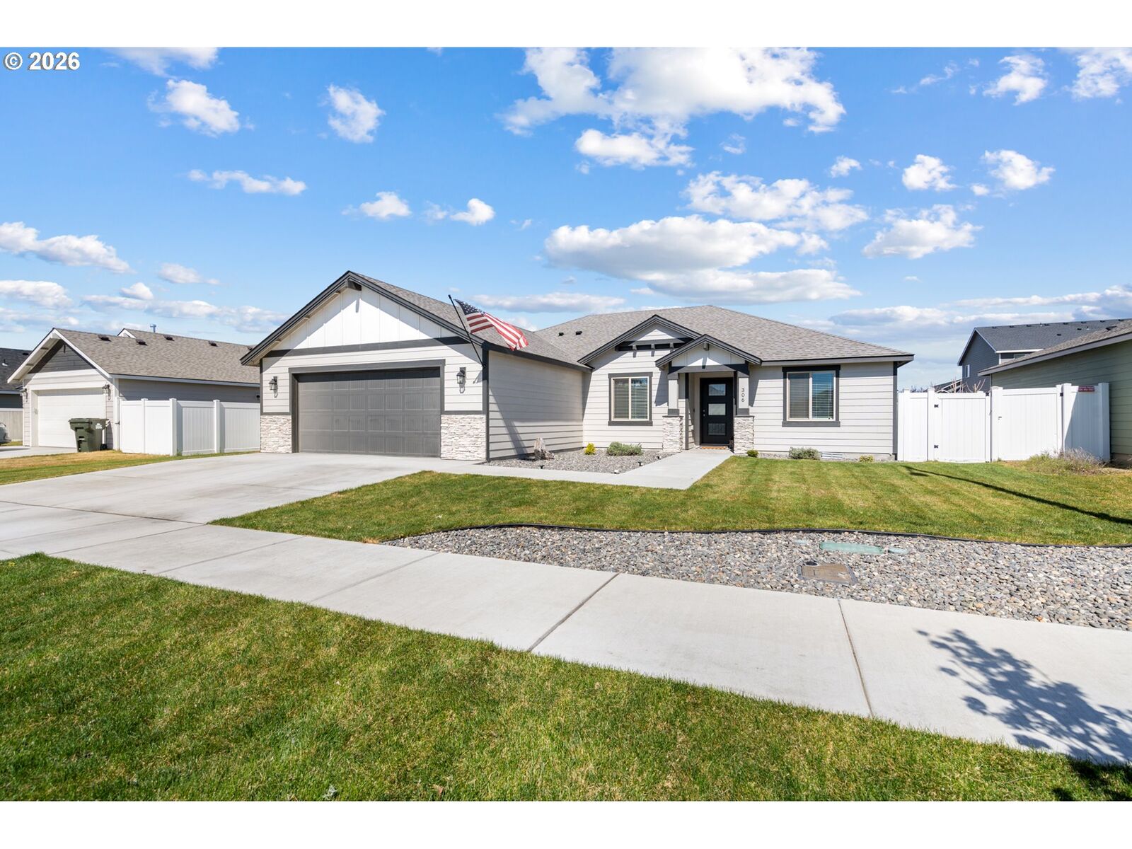 Property Photo: 306 Sage St OR 97818