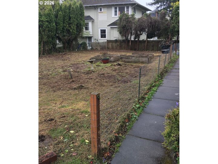 Property Photo:  0 NE Flanders St  OR 97232 