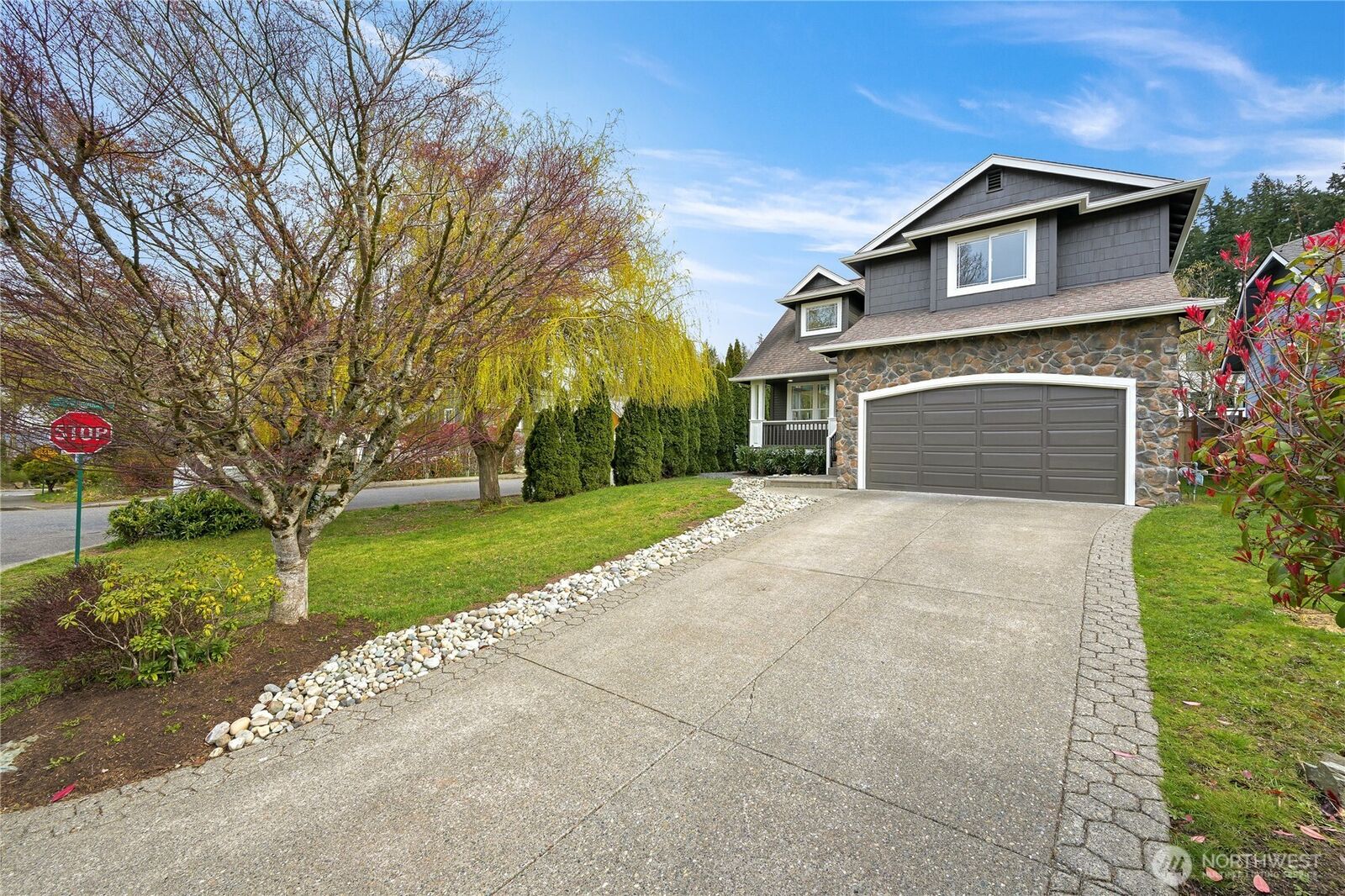 Property Photo:  101  43rd Street  WA 98229 