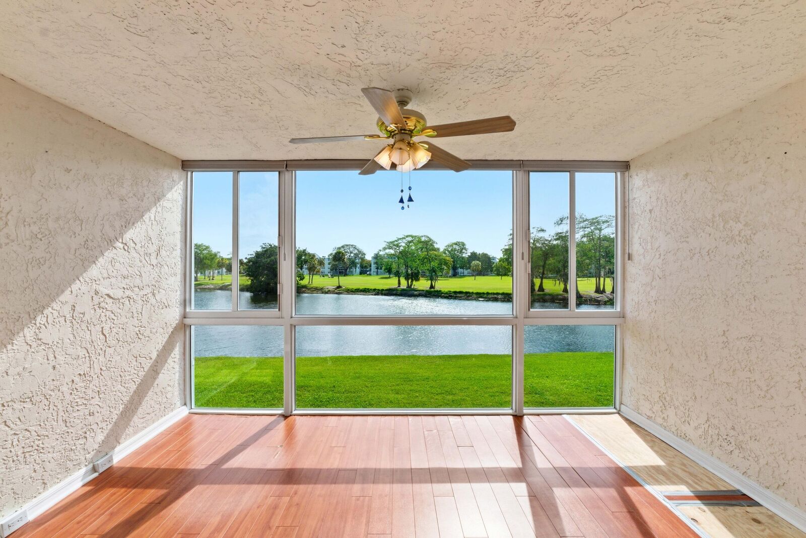 Property Photo:  1650 NW 80th Avenue Apt 204  FL 33063 