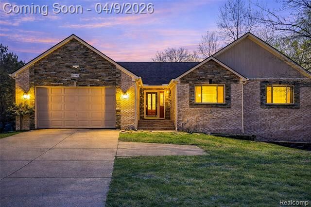Property Photo: 29593 Medbury Street MI 48336