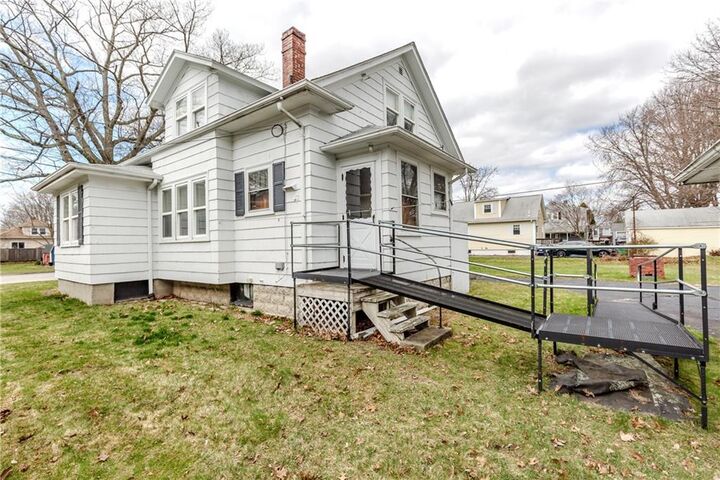 Property Photo: 190 Wendell Road RI 02888