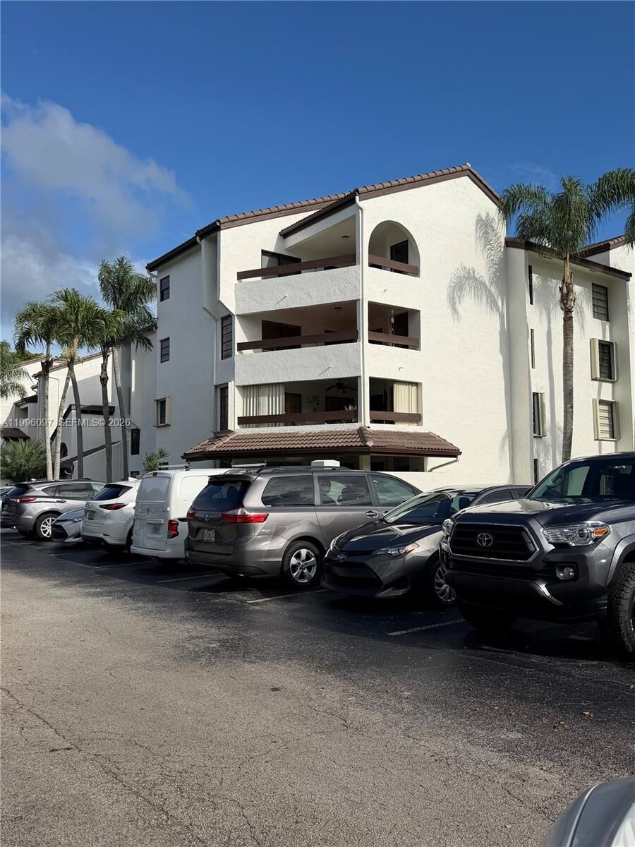 Property Photo:  9140 SW 123rd Ct 309  FL 33186 