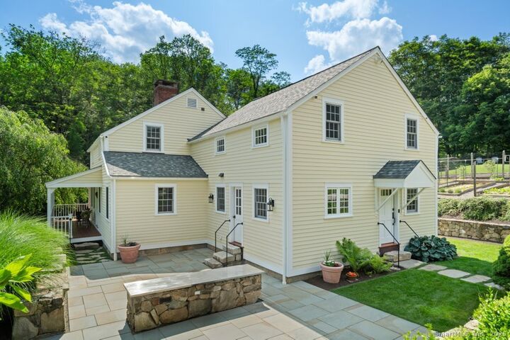 Property Photo: 52 Aunt Park Lane CT 06470