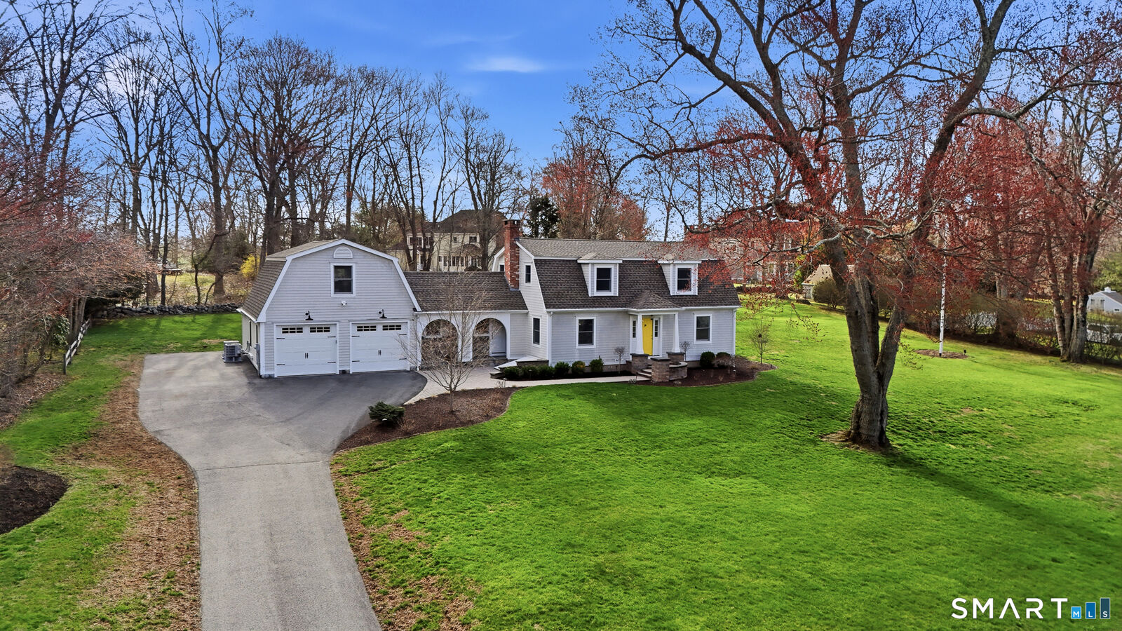 Property Photo:  10 Trolley Crossing  CT 06475 