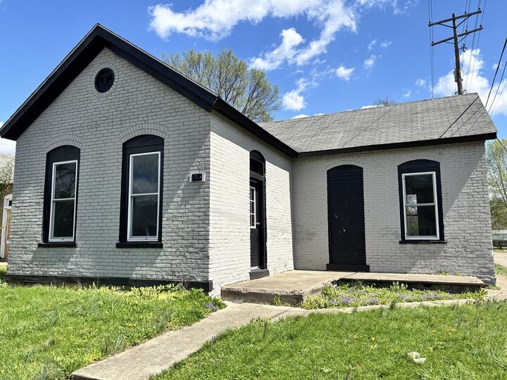 Property Photo: 85 Sugar Street OH 45601