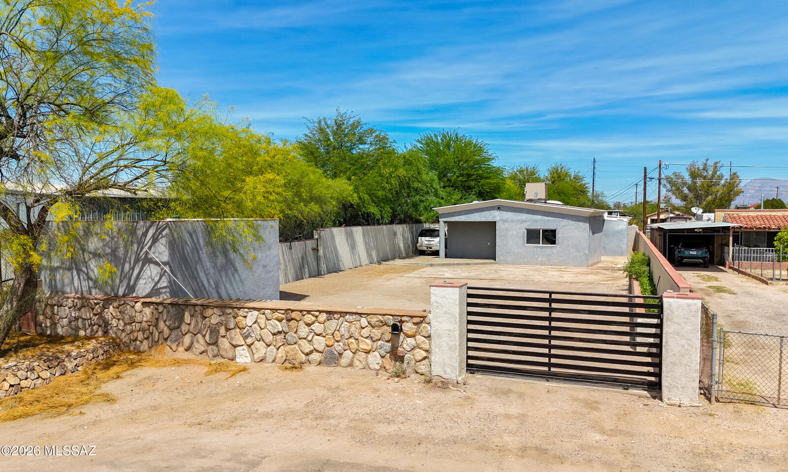 Property Photo:  701 E 38th Street  AZ 85713 